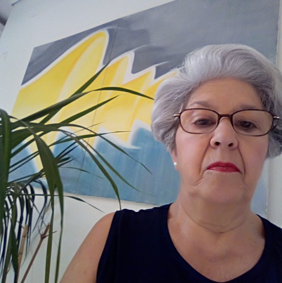 Maria Cândida Almeida